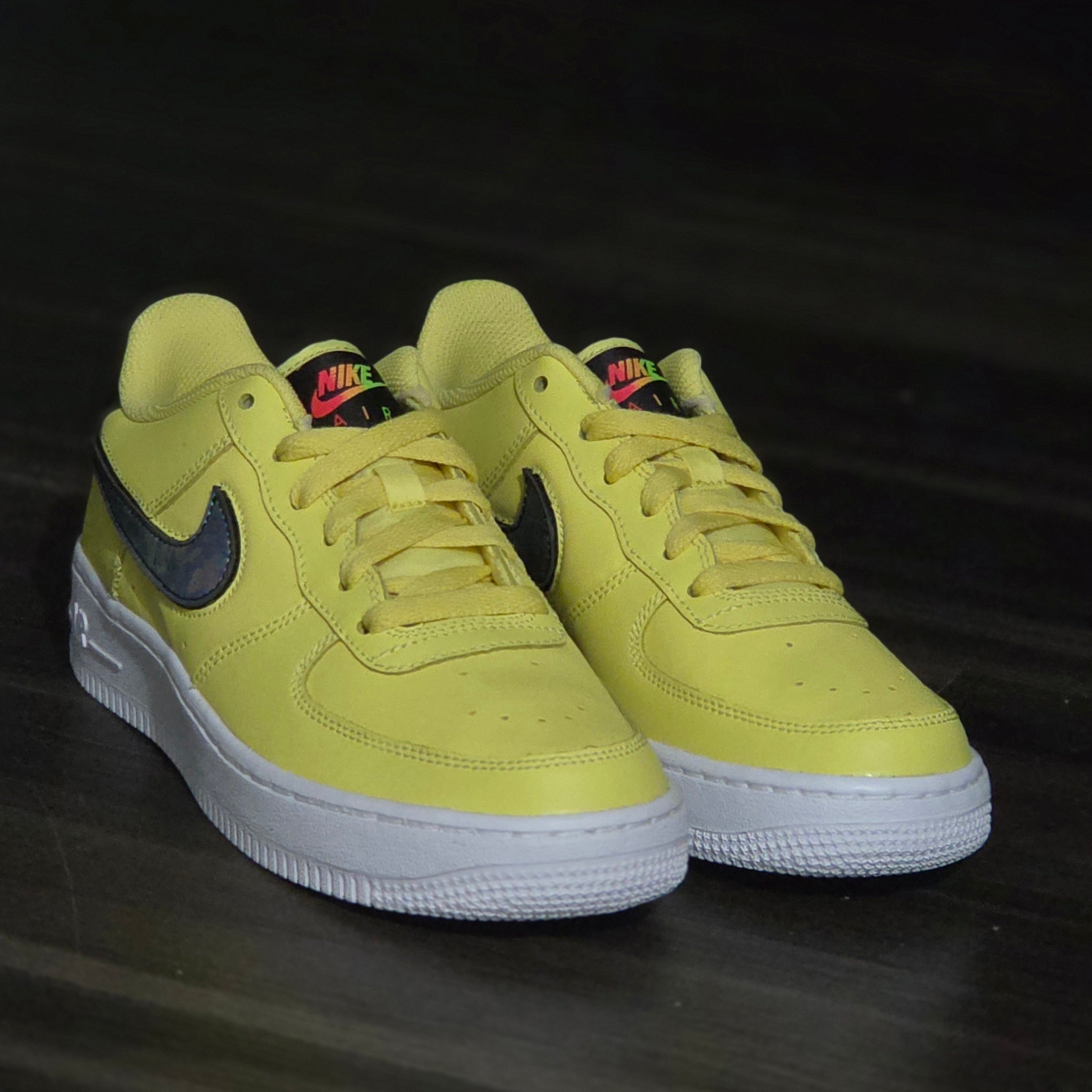 Nike Air Force 1 (GS)LV8 3 Low Yellow Pulse-Size 5 Y