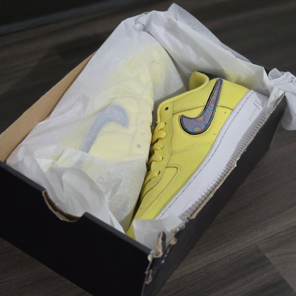 Nike Air Force 1 (GS)LV8 3 Low Yellow Pulse-Size 5 Y