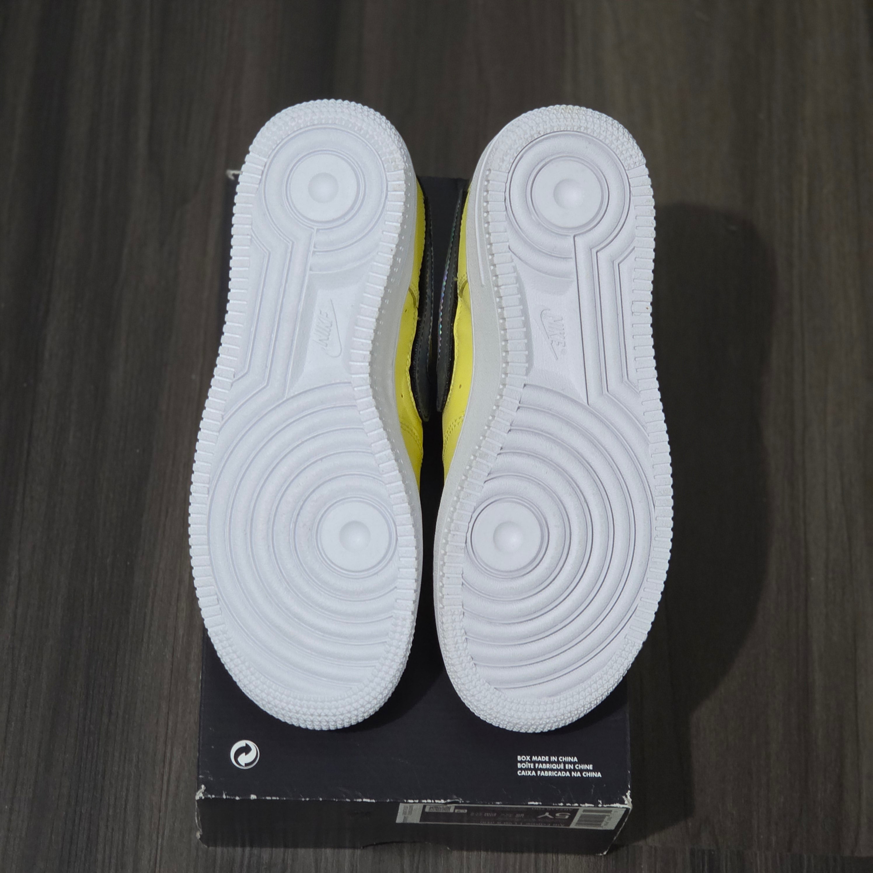 Nike Air Force 1 (GS)LV8 3 Low Yellow Pulse-Size 5 Y